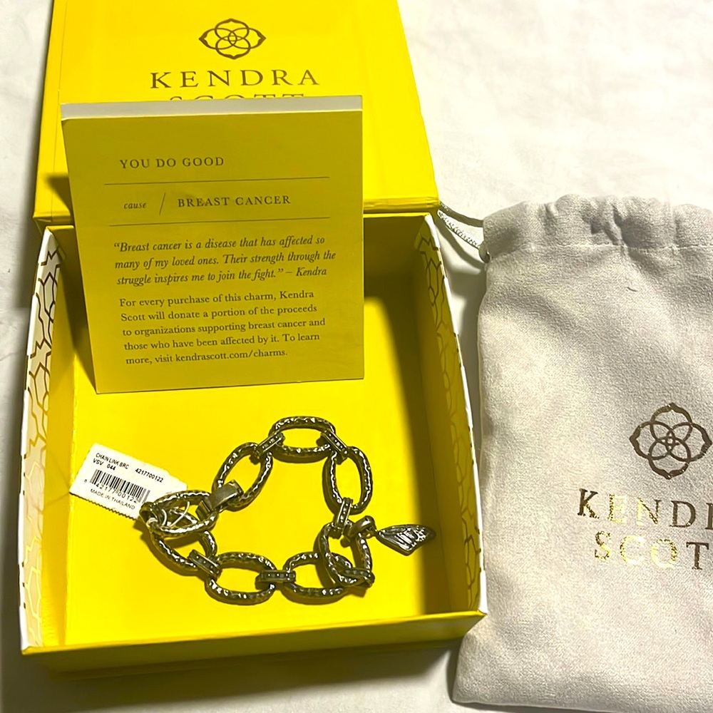 Original and Brand new Kendra Scott Chain Link Bracelet Silver w/ Butterfly wing